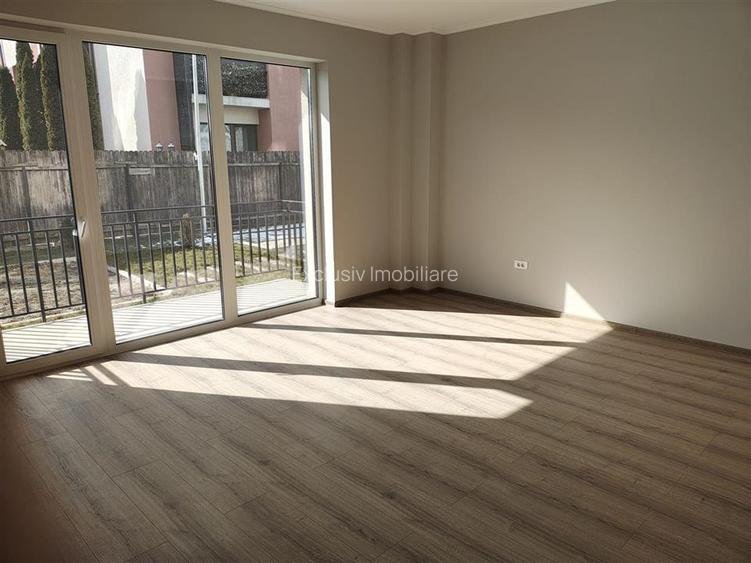 Spatiu birouri - cladire premium - 11