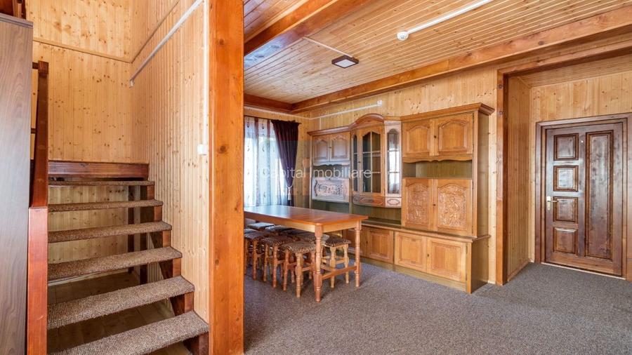 Complex turistic de vânzare, chiar în centrul stațiunii Durău. - 3