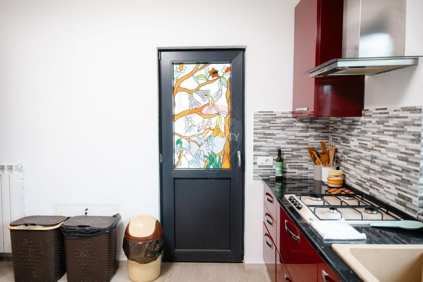 Casă / Vilă cu 5 camere de vânzare - 4