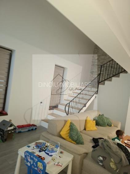 Vila 4 camere Comuna Dascalu - 5