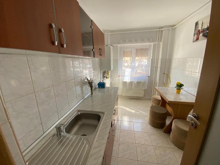 Proprietar vând  apartament  2 camere (60 mp + beci 6 mp)  | Parter | Brasov - 6