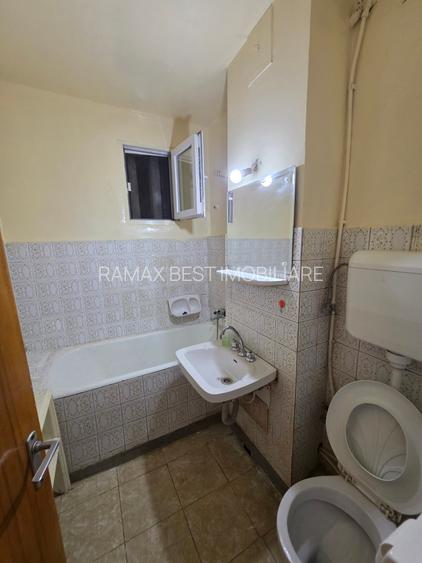 Berceni, pe strada Moldovita, - 10