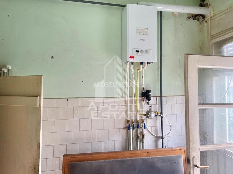 Casa 4 camere, anexe, teren generos zona Aradul Nou Cl. Timisorii - 23