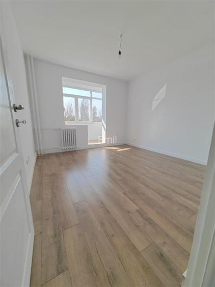 Apartament 2 camere etaj 2/4 - Metrou 1 Decembrie - Titan - 3