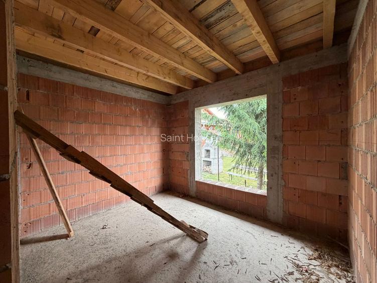 Casă de vânzare 260 mp utili + 1052 mp teren in centrul orasului Covasna - 11