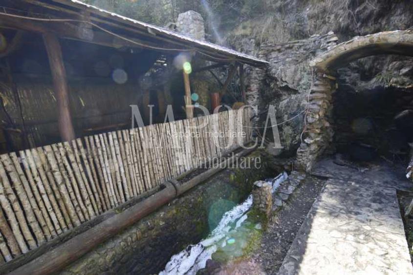 Casa 9 camere de vanzare in Sat Cerc, Valea Ierii - 14