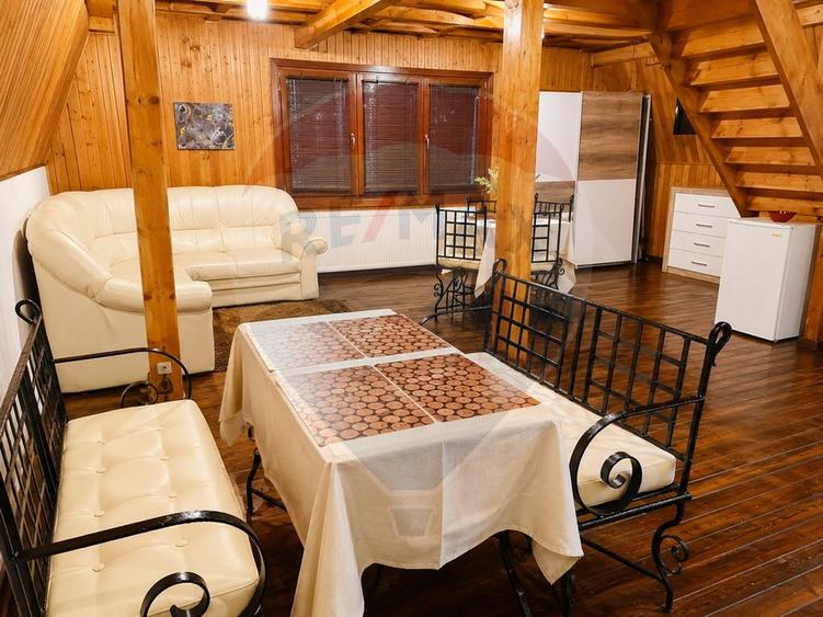 Casă / Vilă cu 5 camere de închiriat în zona Bunloc-4 dormitoare
