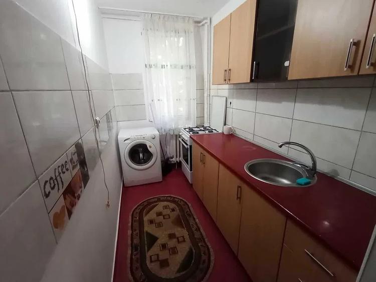 Garsoniera Drumul Taberei metrou Valea Ialomiței