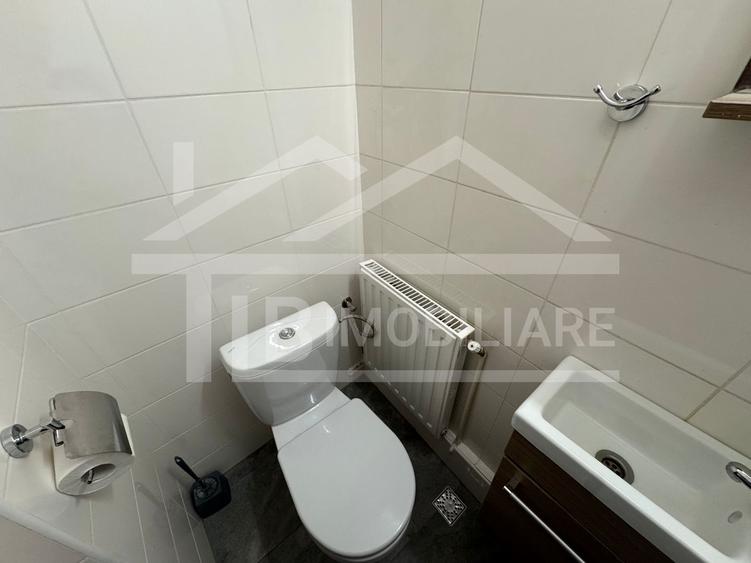 Apartament cu 4 camere, 75mp, Zona Semicentrala