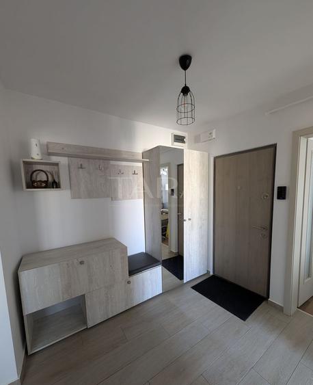 Apartament renovat complet, 2 camere decomandat, zona Gheorgheni.