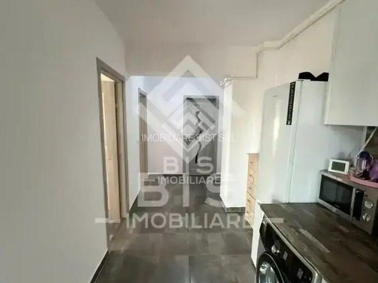 Apartament de vanzare 3 camere - zona ISU - 4