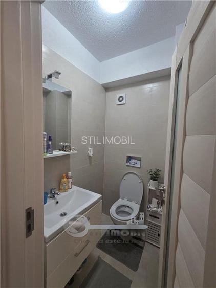 Apartament 3 camere - 2 bai - Popas Pacurari - 100metri de strada - 8