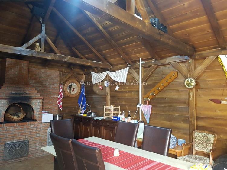 Casa cu etaj la str.Calea Nationala - 9