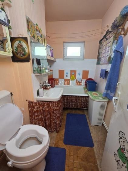 Etaj 2 - 3 camere - model spatios - geam la baie - Alexandru - Zimbru - 11