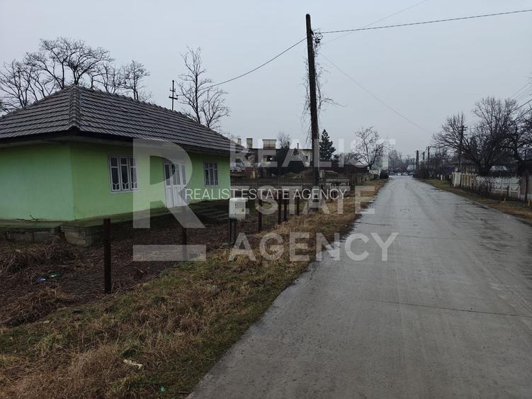 Teren intravilan de vânzare – Sculeni, Vama județul Iași - 5