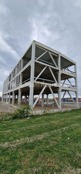 cladire comerciala cu 2 chiriasi lânga centura Oradea - 12