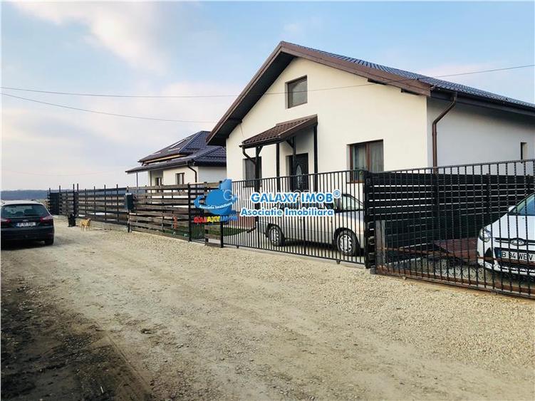 Vanzare vila individuala la cheie 4 camere  Sabareni - Central - 2