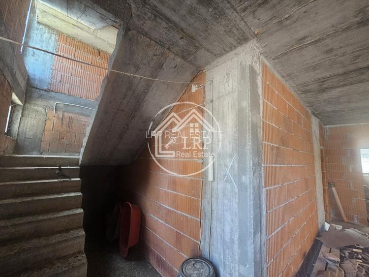 Voluntari-Catedrala, vila 7 camere P+1+M, teren 347mp - 13