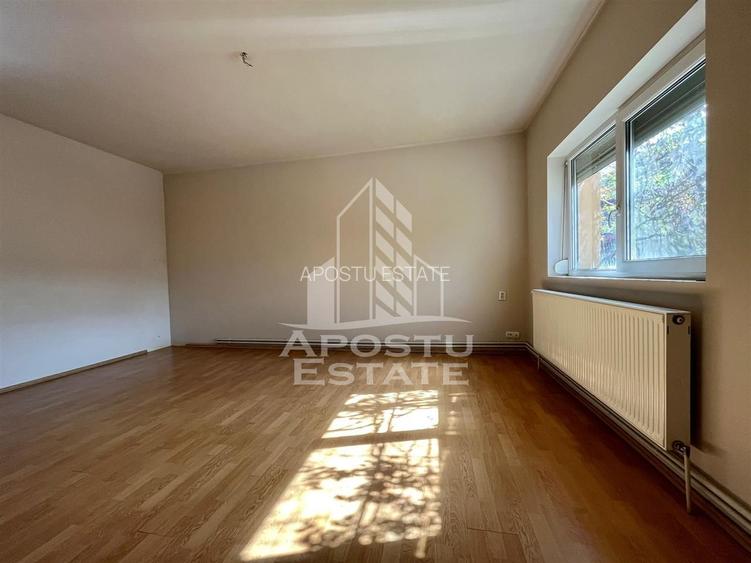 Vila individuala cu 5 camere zona Ronat - 6