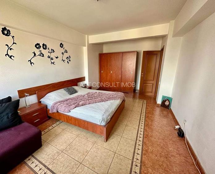 Apartament 2 Camere | Decomandat | Statuia Lupoaicei | Centrala Proprie - 6