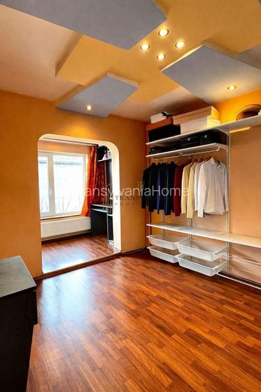 Apartament 3 camere, decomandat - 3