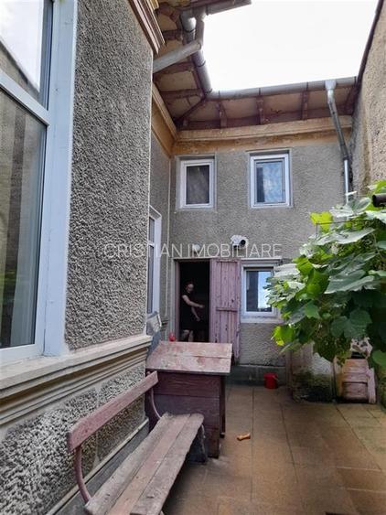 Vila P+M Centru istoric 4 cam 211 mp LIBERA - 10