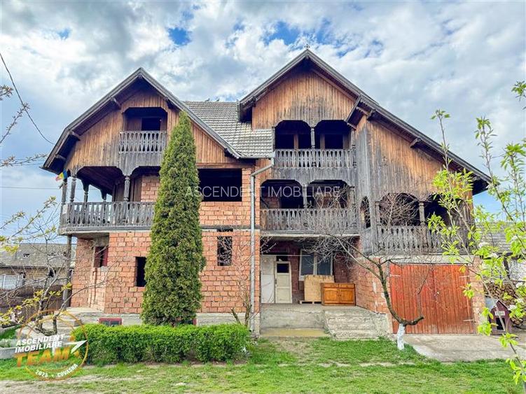 Ansamblu:doua case+anexe+domeniu de 10.101mp, Intorsura Buzaului,Covasna: FILM& - 25