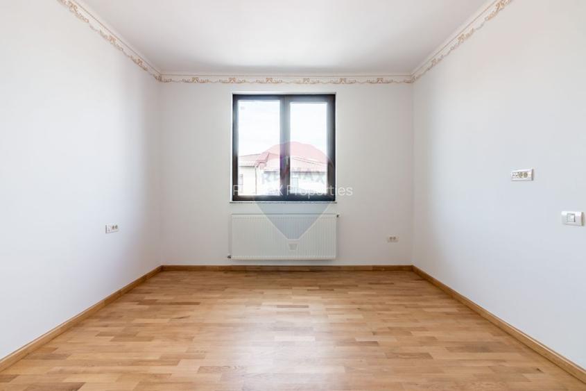 Casa duplex de vanzare Chitila 5 camere / teren 348 mp - 13