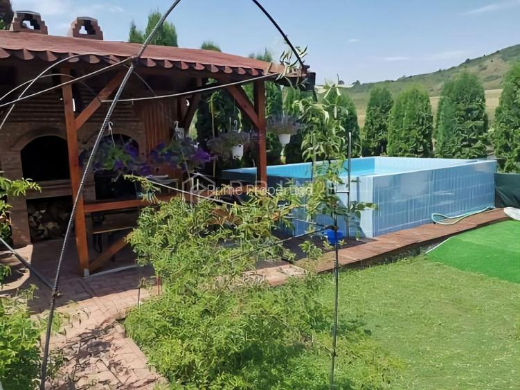 Casă individuală 310mp utili, 8 camere, piscină - 26