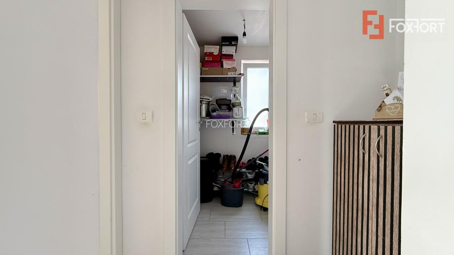 Duplex de vanzare in Sacalaz, 4 camere + 2 bai si toate utilitatile - 20
