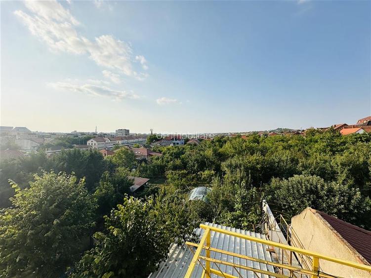 CASA CU ETAJ | TEREN 400 MP | ZONA DEALURI | STRADA MARIN PREDA - 2