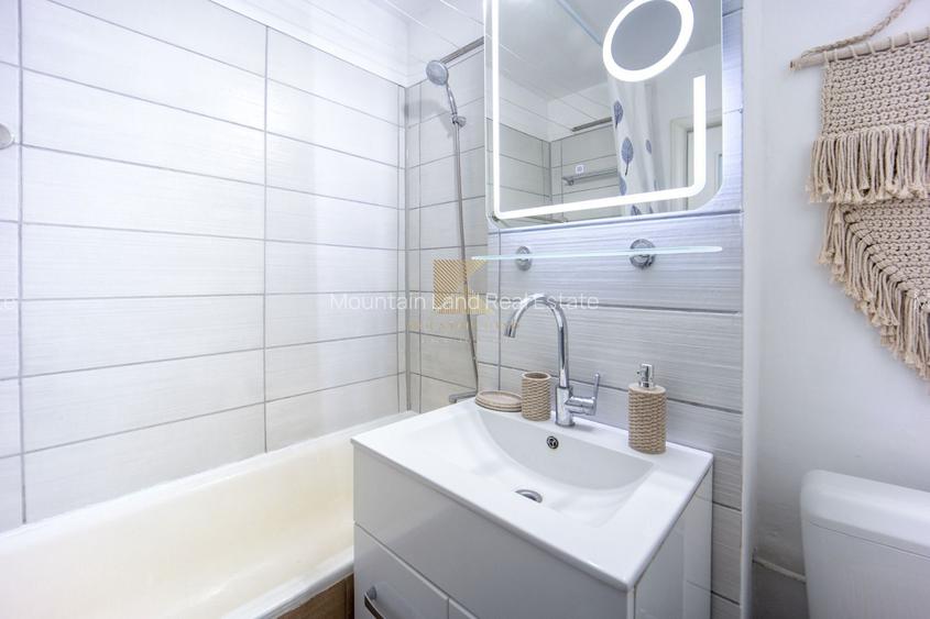 Apartament luminos, 65 mp, cu parcare și boxă Bartolomeu, str. Lânii33 - 13