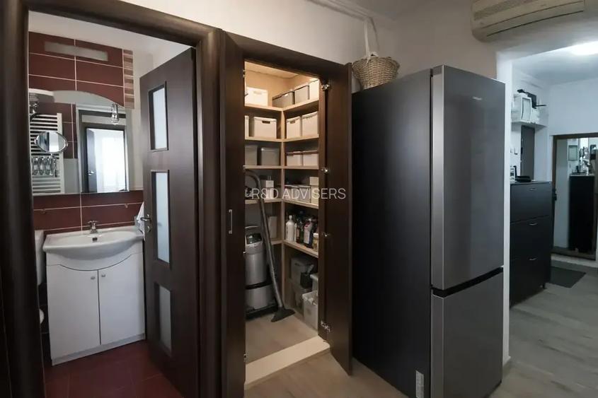 3 camere lângă metrou Păcii | 70 mp total | Boxă + parcare - 9