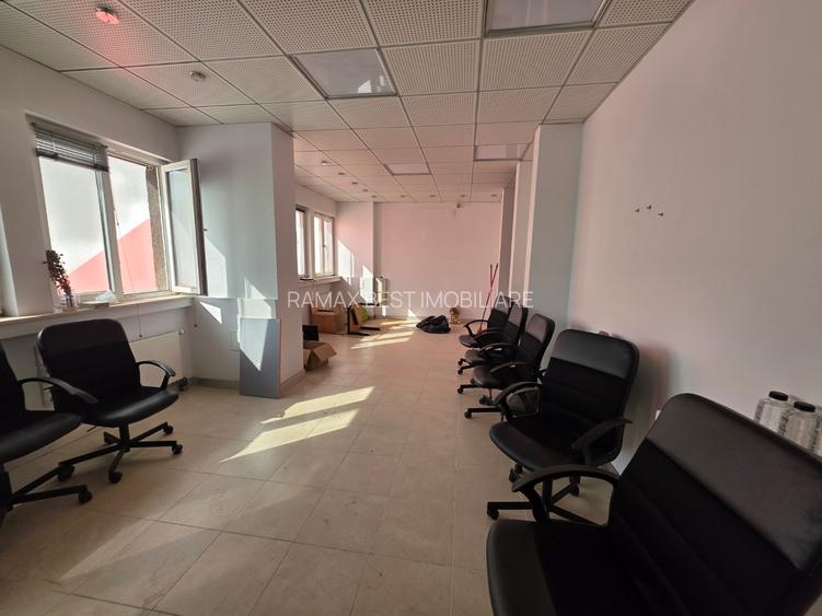 B-ul Magheru, 10 minute metrou Piata Romana, in blocul cu cinema Patria - 7