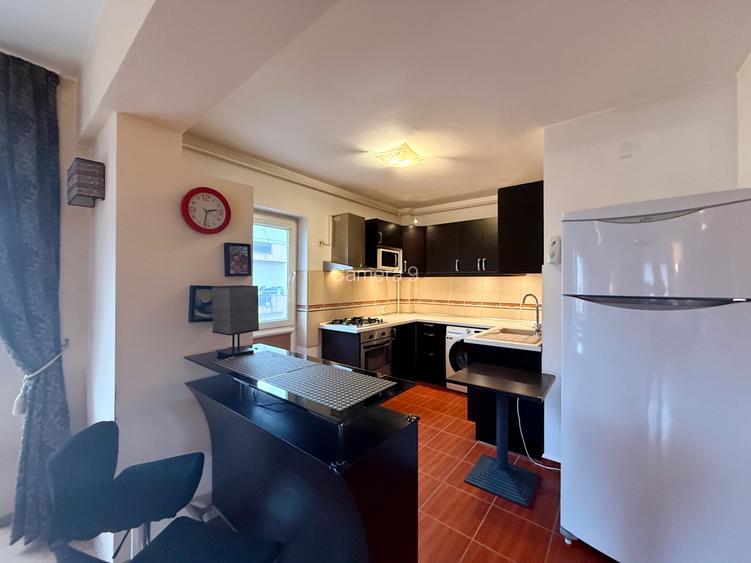 Greenfield -cartier Topaz - 2 cam - 2010 - loc parcare - curat- et 2/2 - 12