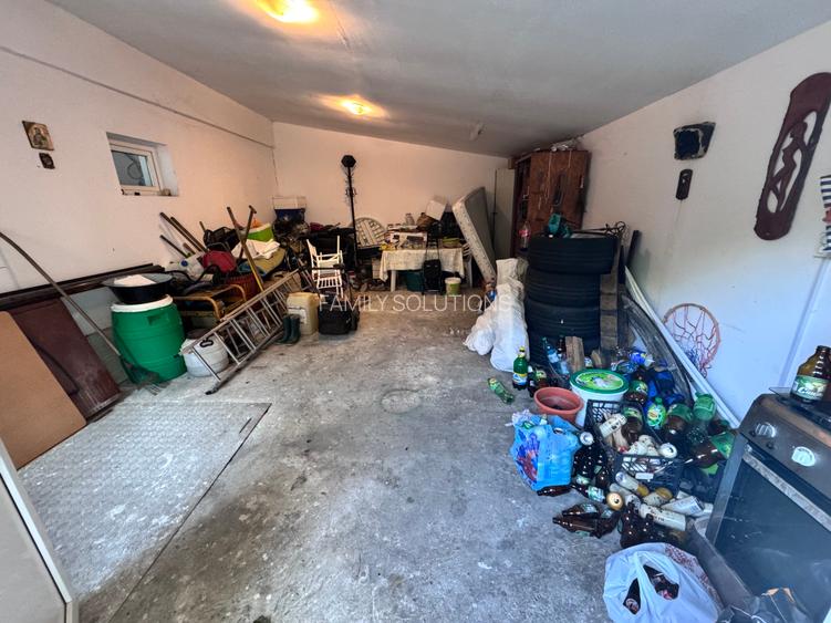 Casa deosebita sector 4 P+1+M. 6 cam.Util 418mp. Teren 1638m - 59