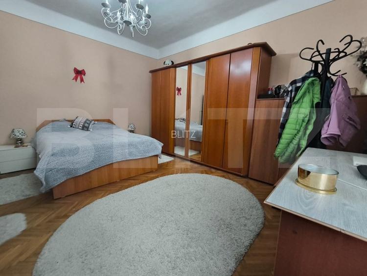 Sub pretul pietei ! Apartament de vanzare - zona Centrala - 3