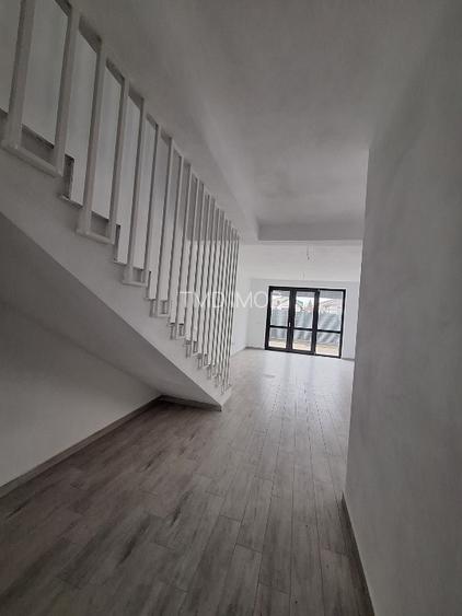 Casa noua, incalzire in pardoseala, 2 locuri de parcare, Se accepta credit - 9