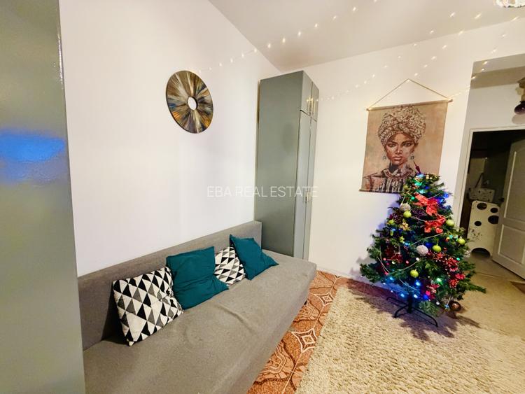 Apartament 3 camere in vila Giulesti zona linistita si curte generoasa etaj 1 - 2