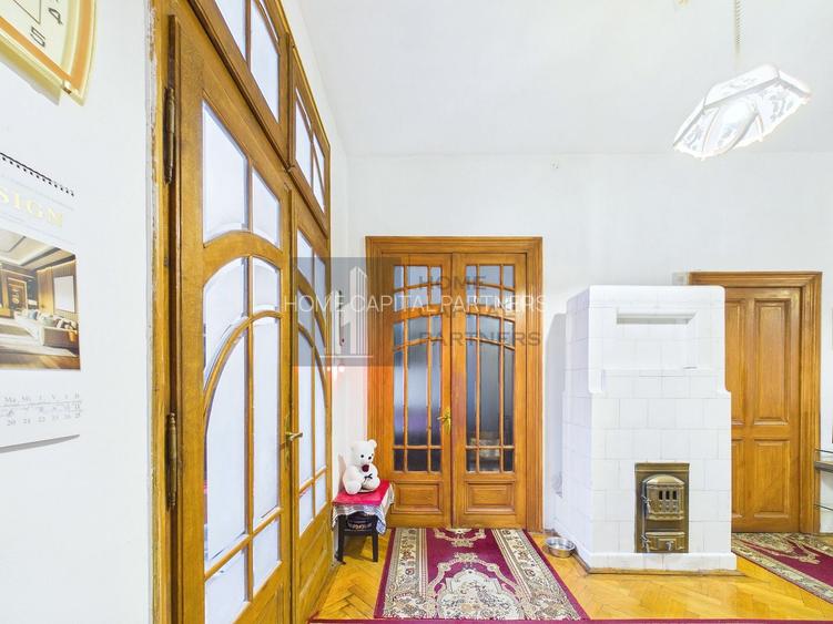Casă interbelică — Zona Foișorul de Foc, Sector 2 - 3