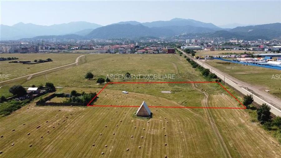 Teren intravilan pretabil:constructie blocuri/vile/investitional, Tractorul, Bra - 3