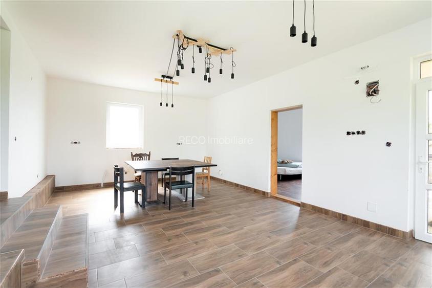 RECO Casa dubla cu teren generos - 38