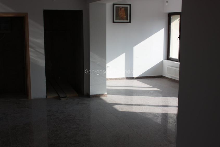 Vanzare imobil birouri pretabil investitie, inchiriata integral - 10