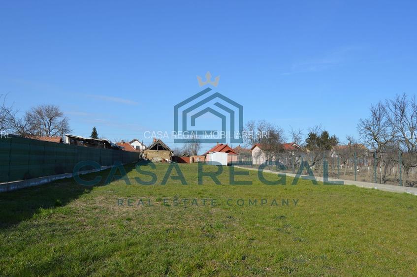 Teren 3500 mp împrejmuit, central, Biharia, lângă Profi, utilități - 5