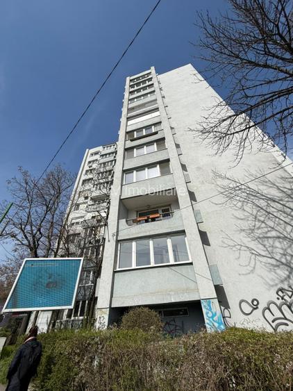 Punctele Cardinale-Central-97 mp-3 camere-2 bai-2 balcone - 5