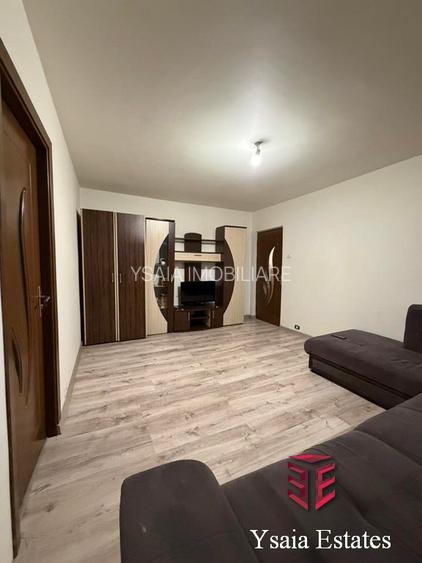 EXCLUSIVITATE -2 SEMIDECOMANDATE LA VANZARE - ZONA DORALY - - 2