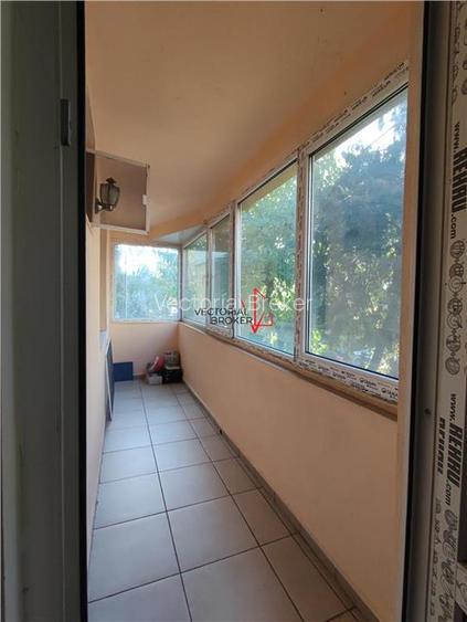 PET FRIENDLY! Bloc reabilitat, et.1- Tei Ion Berindei, Sectia  Politie - 17