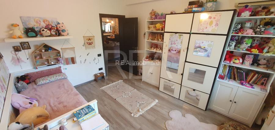 2 case si curte individuala la 400 de metri de statia de metrou Dristor 2  - 35