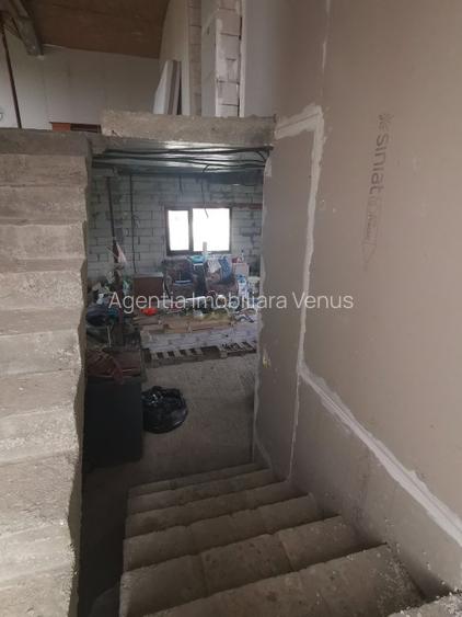 Casa cu etaj construita in 2023 la Stauceni - 5