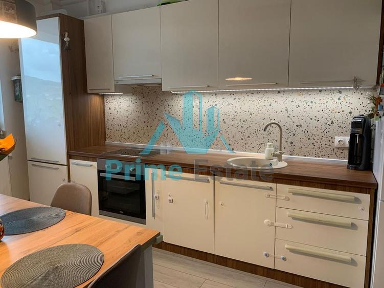 Apartament cu 2 camere de vânzare în zona TCI